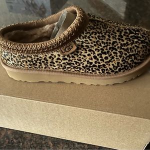 UGG Women's Tasman Speckles Slipper.
